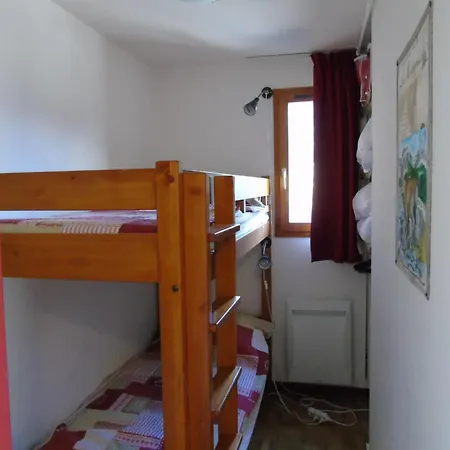 Cheval Blanc - 2 Pieces Pour 6 Personnes Mae-8654 Modane